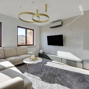 Aqua By Grand Apartament