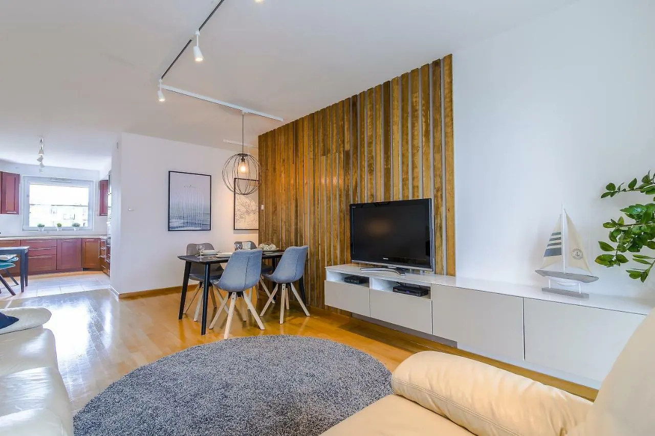 Rent A Flat Apartments - Obroncow Wybrzeza St. 그단스크 0*,