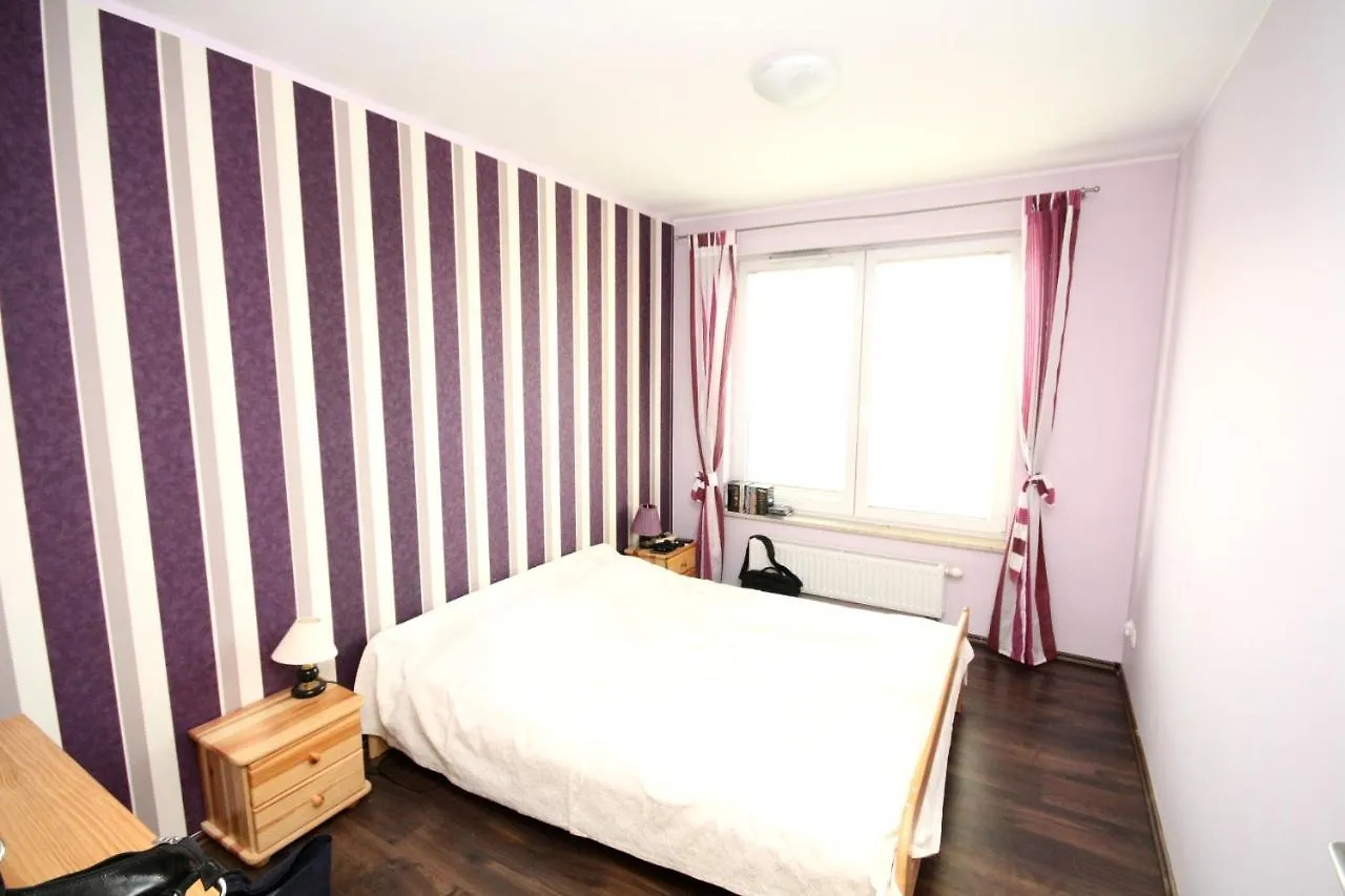 Rent A Flat Apartments - Obroncow Wybrzeza St. 그단스크
